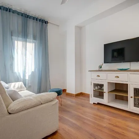 Beds & Breaks Glinka Apartment *