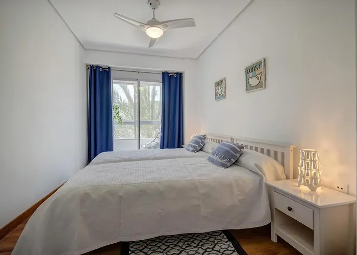 Beds & Breaks Glinka Apartment